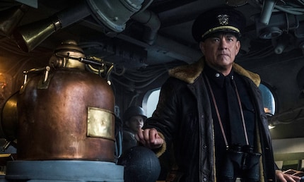 Tom Hanks nel ruolo del Capitano Ernest Krause