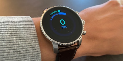 Orologi intelligenti: tenendo d’occhio passi e calorie si raggiungono obiettivi di salute.