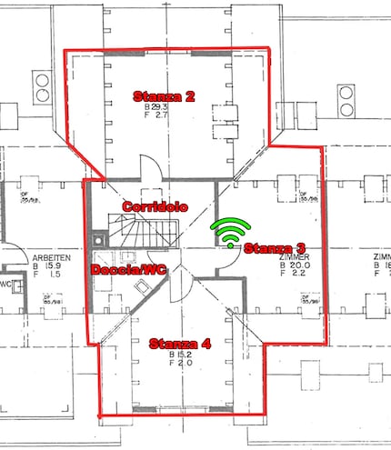 Il secondo piano mansardato. Posizione del router: icona WiFi verde.