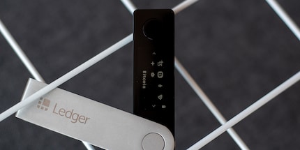 Always keep your Crypto in cold wallets.