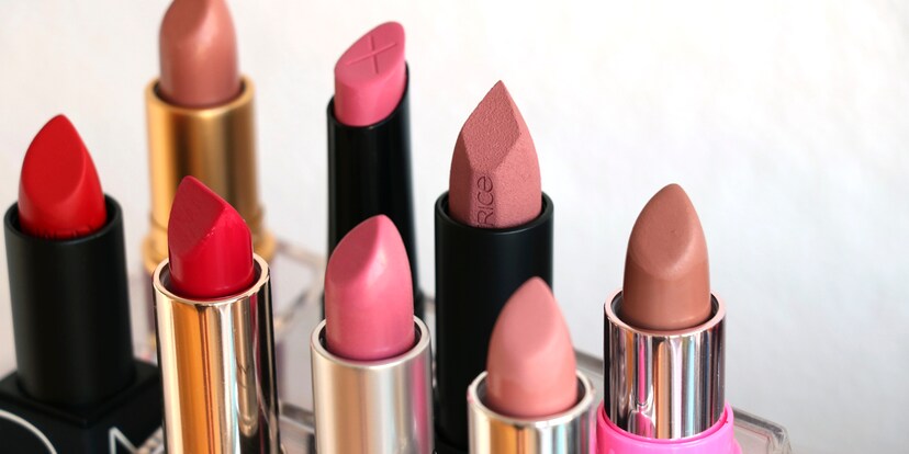 Womit schminke ich meine Lippen?