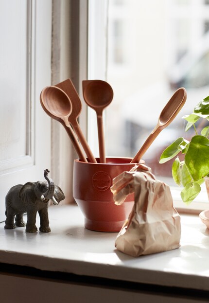 To make everything look nice and aligned: the flower pot: « Edge». Photo: Skagerak