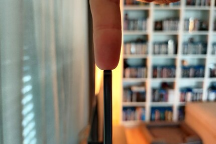 Voici à quoi ressemble 0,6 cm vu de côté.