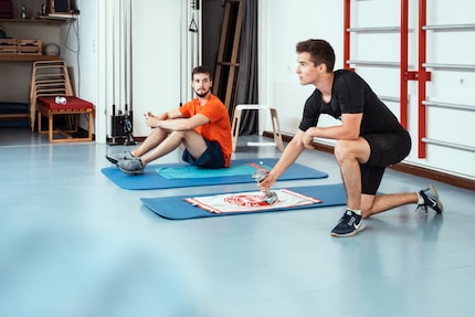 Ein Kopf-an-Kopf-Rennen zwischen Simon (links) und Yannick (rechts).