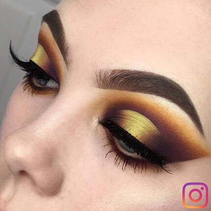 Armin challenges me with a cut crease look from Instagram user @lsgmakeup.