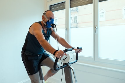 Corsa in bicicletta fino al carico massimo.