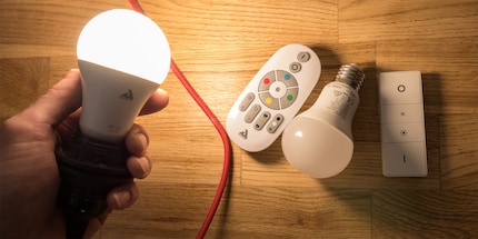 Eglo Connect tiene testa a Philips Hue. Immagine: Michael Restin