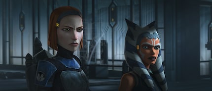 Questo è l'aspetto di Bo-Katan (a sinistra) accanto ad Ahsoka Tano (a destra) in «The Clone Wars».