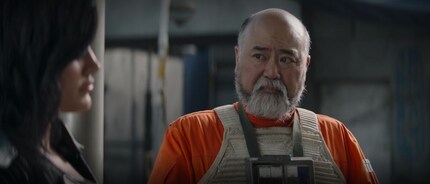 Carson devient un personnage régulier. Il a déjà chassé Mando dans le chapitre 10.