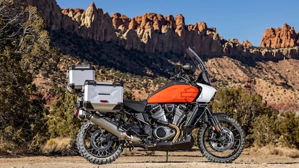 Nuova. Avventurosa. Economicamente rischiosa? La Harley-Davidson Pan America affronta i grandi del settore.