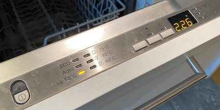 Your dishwasher decides how long you shall clean.