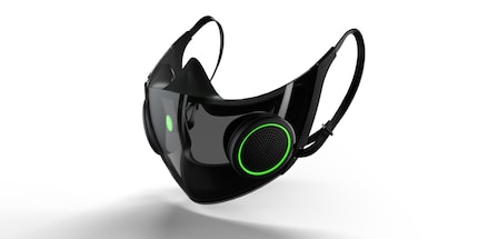 La ventola sul lato con l'anello RGB incastonato in verde. Immagine: Razer