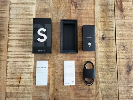 Tout ce que la boîte du Samsung Galaxy S21 contient.