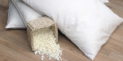 Schaumstoffkissen darfst du nie mit Inhalt waschen. Bildquelle: Organic Lifestyle