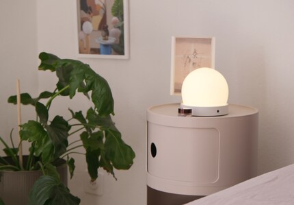 Besticht mit Rundungen und schlichter Eleganz – besonders in der Farbe «Creme».