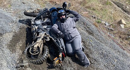 Die Skills, off road zu fahren, nimmt dir aber kein intelligentes Fahrwerk ab.