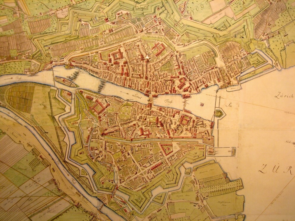 Der sogenannte Müllerplan von 1793. Hier siehst du die zweite (innere) und dritte Stadtbefestigung sehr gut, ebenso das Bauschänzli und den Fröschengraben. Die Katzbastion ist ganz unten zu sehen.