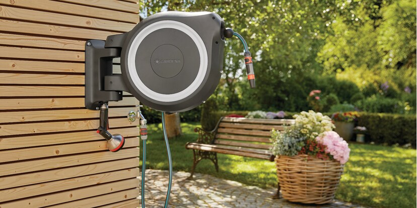 Nuovo design per i carrelli avvolgitubo Gardena