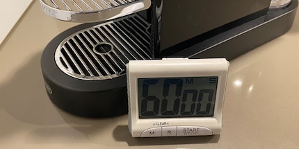 Wie lange du brauchst, hängt auch von deiner Kaffeemaschine ab.