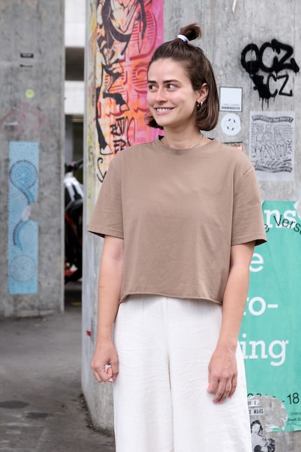 Die ZHdK-Absolventin Lorina lädt mit der «Pause Glace» in eine genüssliche Auszeit ein.