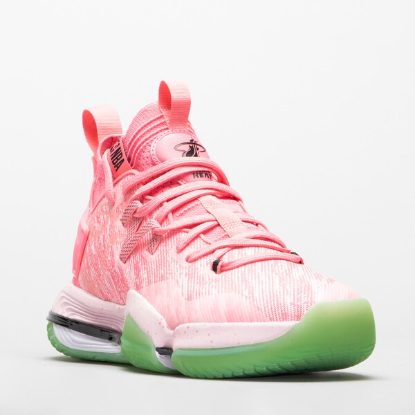 Tarmak discount chaussure basketball