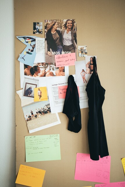 Work in progress: Das Moodboard zur neuen Damenkollektion.