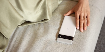 Il Pixel 6 Pro in «Cloudy White».