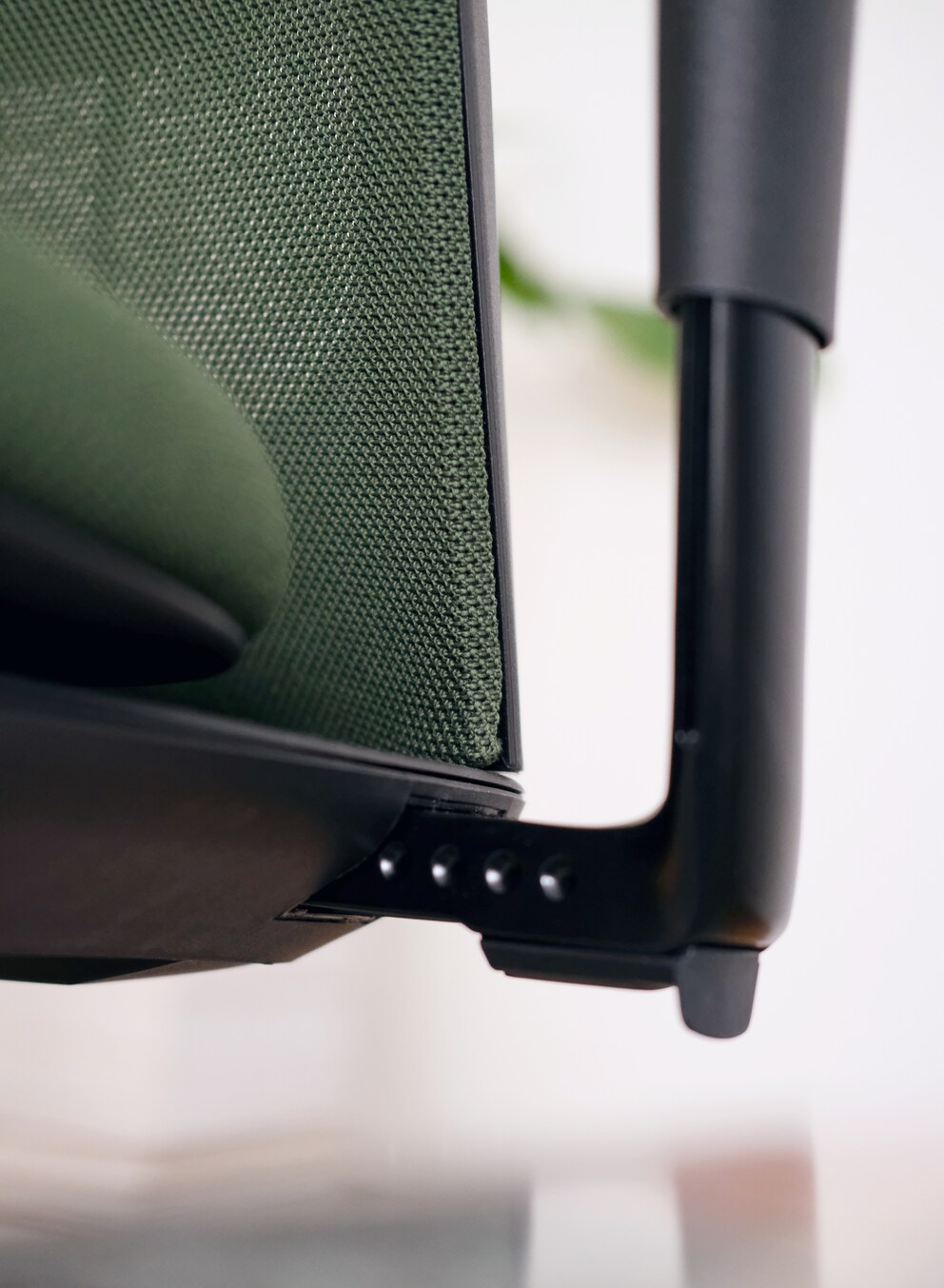 They’re adjustable.