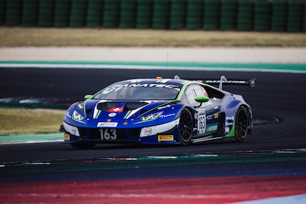 Una delle tre auto in azione a Misano.