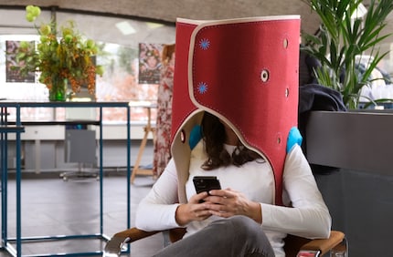 Quando non vuoi essere tutt'orecchi, indossa questo cappuccio.
