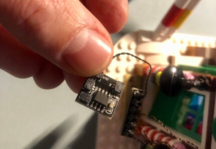 The effects board controls which LEDs are flashing or are static.