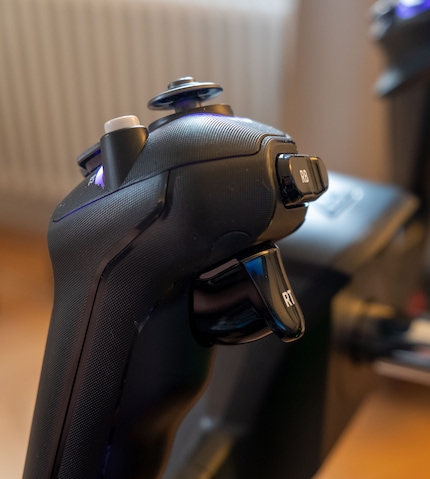 Il grilletto e il bumper sono presi in prestito dal controller della X-Box.