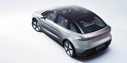 Sonys VISION-S 02 bietet bis zu sieben Passagieren Platz und wird von zwei 200-kW-Motoren angetrieben.