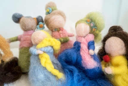Eine kleine Auswahl: Belle mit Rose in der Hand und Rapunzel mit dem blonden Zopf.