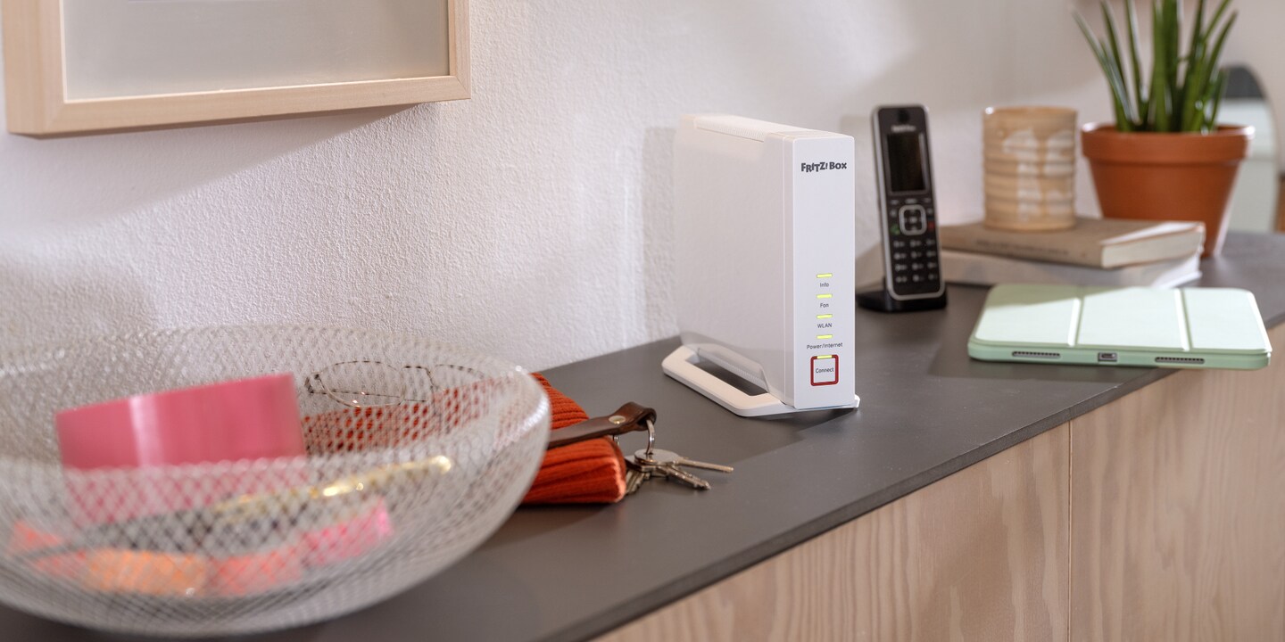 The new FRITZ!Box 4060 with WiFi 6 also available in attractive mesh bundles for launch