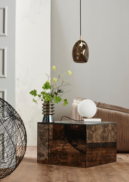 Dimensionen: Ø 60 x 43 cm | Material: Glas, Steingut | Bild: Nordal