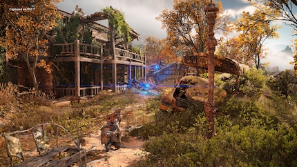 Aloy se sentirait bien dans le service de ramassage des ordures, car elle ramasse vraiment tout ce qui traîne par terre.