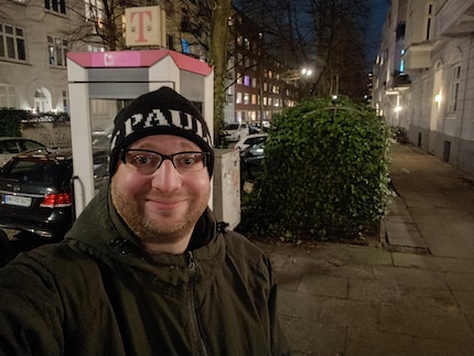 OnePlus Nord CE 2: selfie con modalità notturna.