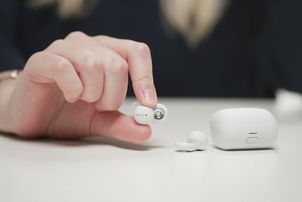 Sony’s new headphone design looks like two small donuts glued together — and these donuts can pack a punch.