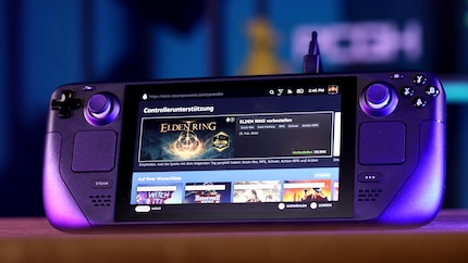 Der 7 Zoll Bildschirm hat eine Auflösung von 1280x800 und läuft mit 60 Hz.