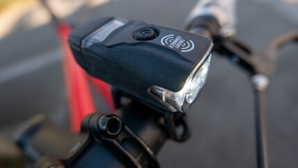Retrofitting removable lights is allowed – as long as the battery doesn't give up.