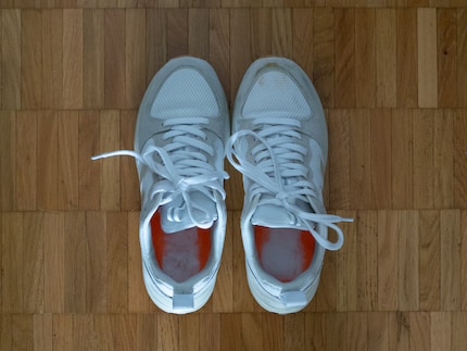 Il bicarbonato di sodio nelle scarpe aiuta a combattere i cattivi odori.