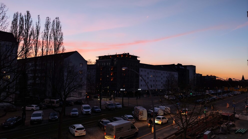 Nachtmodus: Die Farben am Nachthimmel werden wirklich gut wiedergebene.