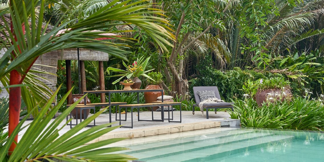 Nuovi mobili da giardino per un'estate tropicale