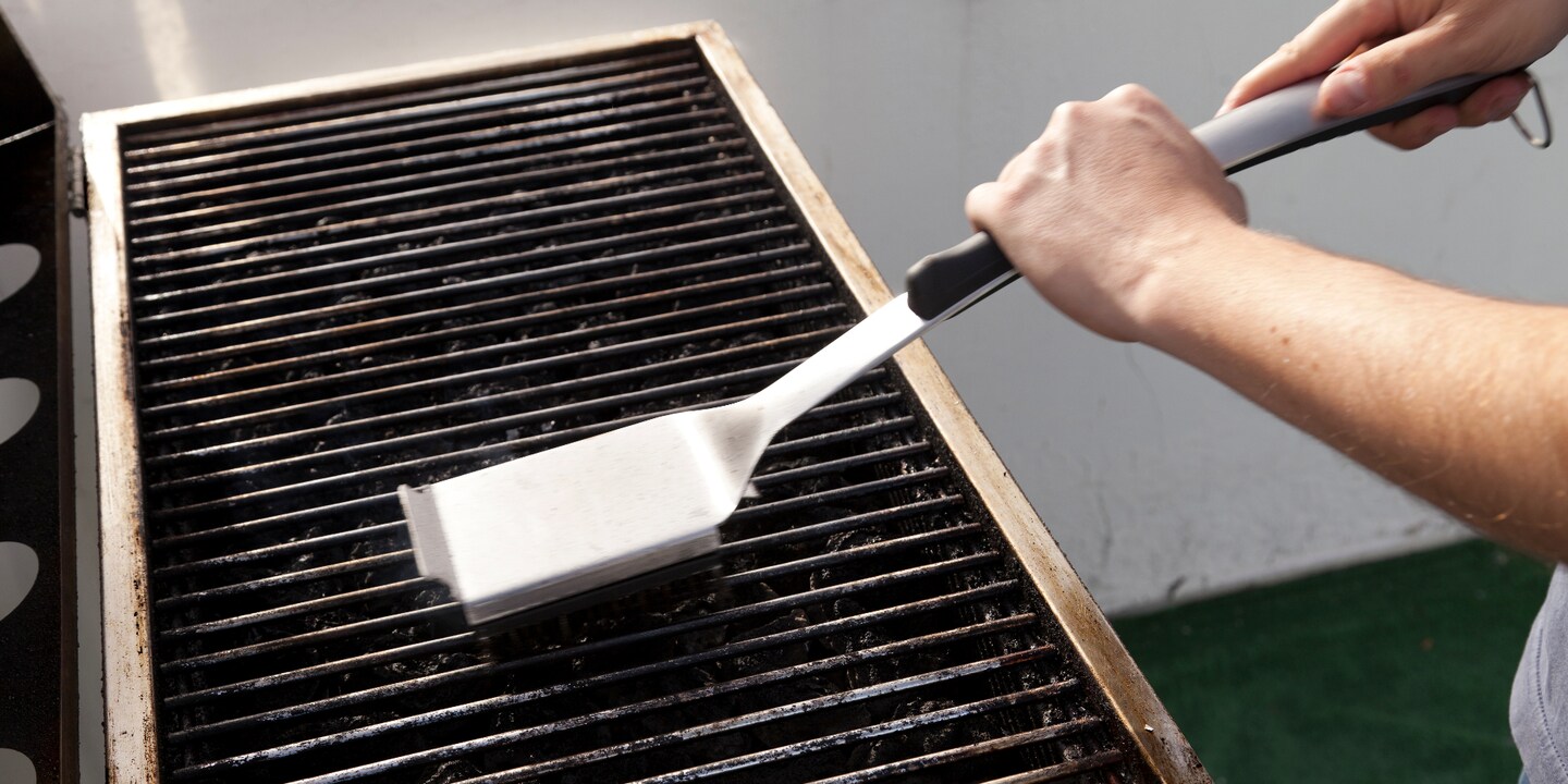 Grillreinigung – Tipps und Tricks für die Arbeit nach dem Grillieren