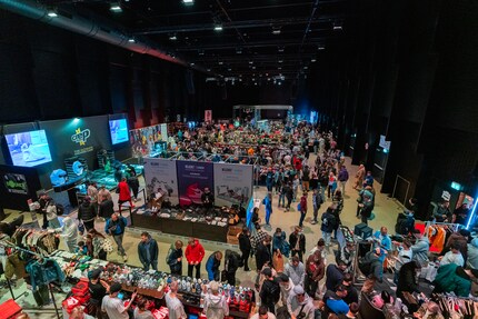 Sneakerness nella Halle 622 di Zurigo Oerlikon.