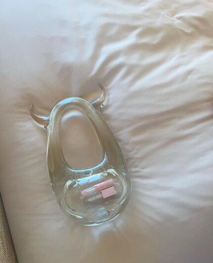Kylie Jenner braucht unterwegs scheinbar nur ihr Lip Kit.