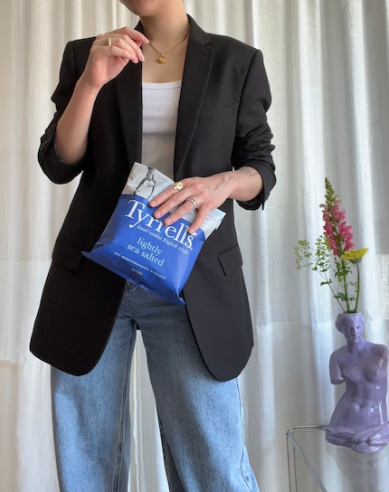 Meine ästhetische Chipstüte der Wahl: Tyrells lightly sea salted – ist aber nur halb leer, um ehrlich zu sein.