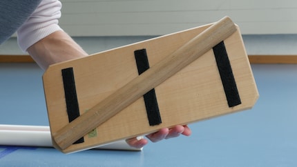 In diagonale, ci sono due varianti: con il tronchetto sul lato dell'alluce, il movimento è più naturale.