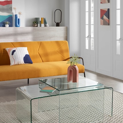 Dimensions : 184 x 55 x 79 cm | matériaux : plastique, acier | photo : Kave Home